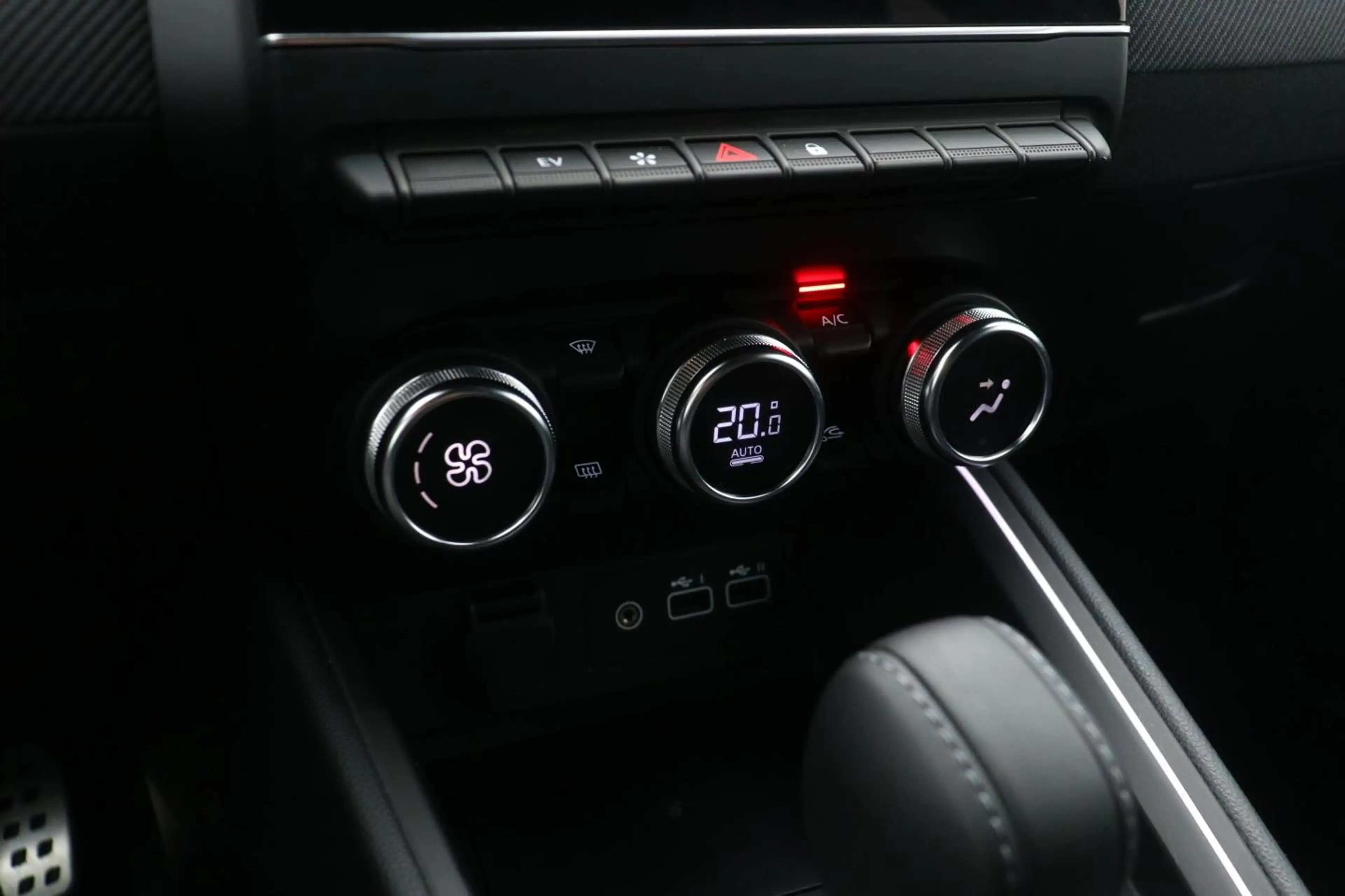 Renault Clio 1.6 E-Tech Full Hybrid 145 esprit Alpine — photo 13