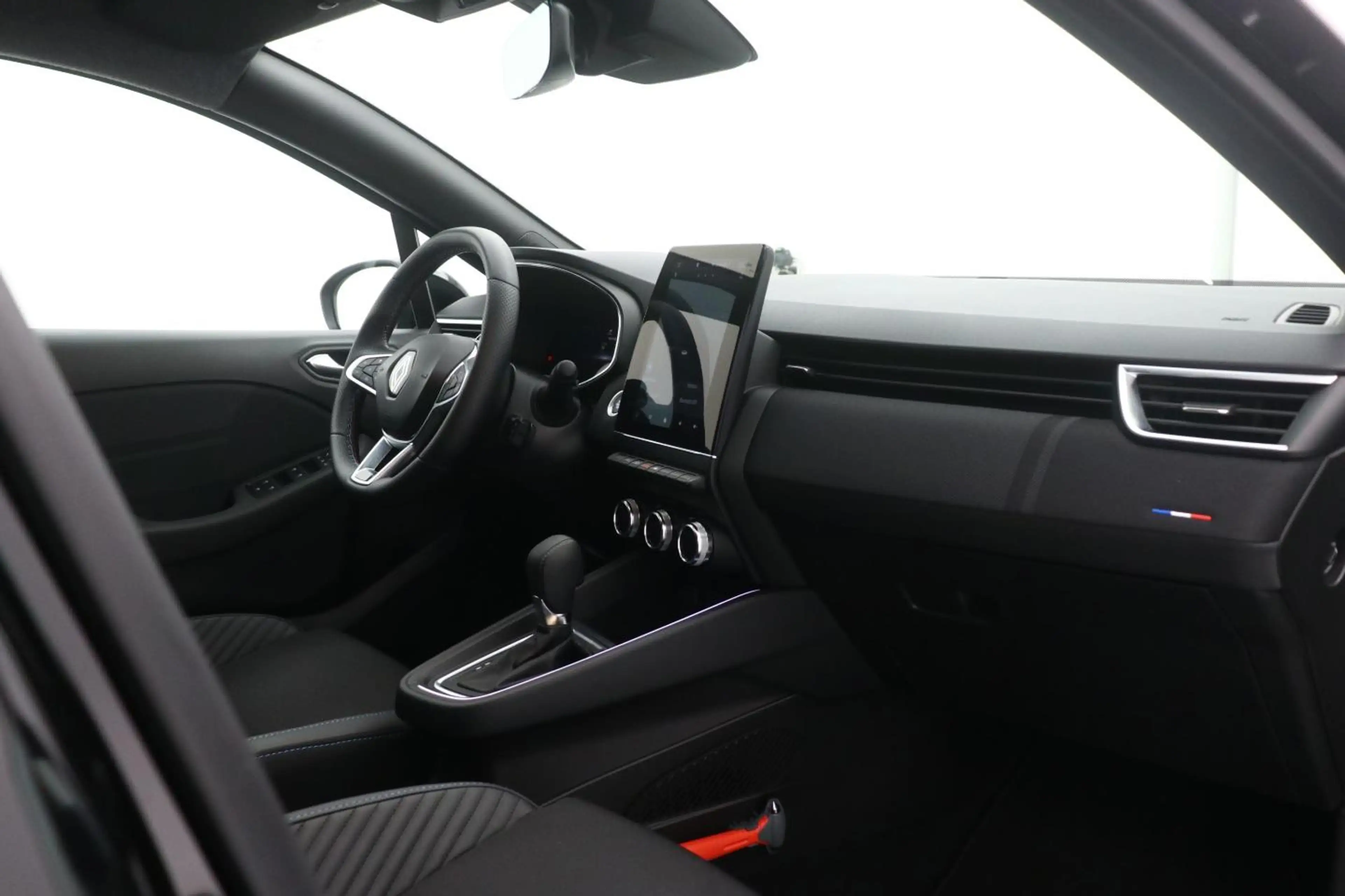 Renault Clio 1.6 E-Tech Full Hybrid 145 esprit Alpine — photo 10