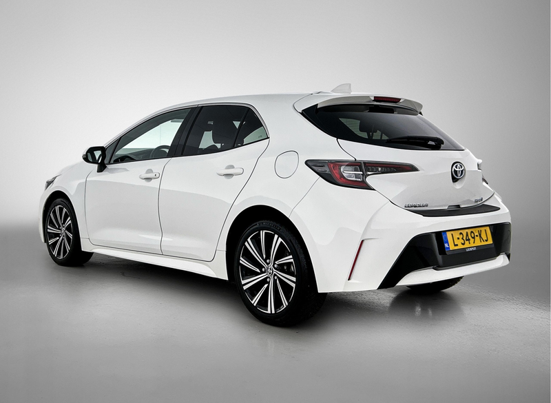 Toyota Corolla 1.8 Hybrid Dynamic | dealer onderhouden | Stoelver — photo 14