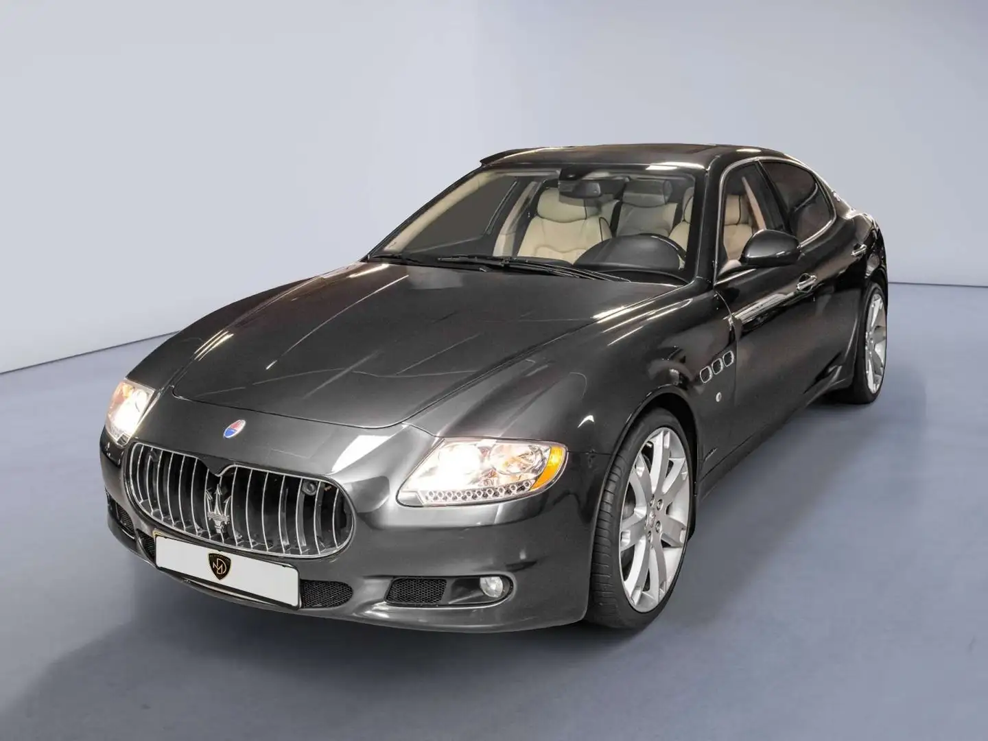 Maserati Quattroporte Quattroporte 4.2 V8 Sport GT S A Grijs - 1
