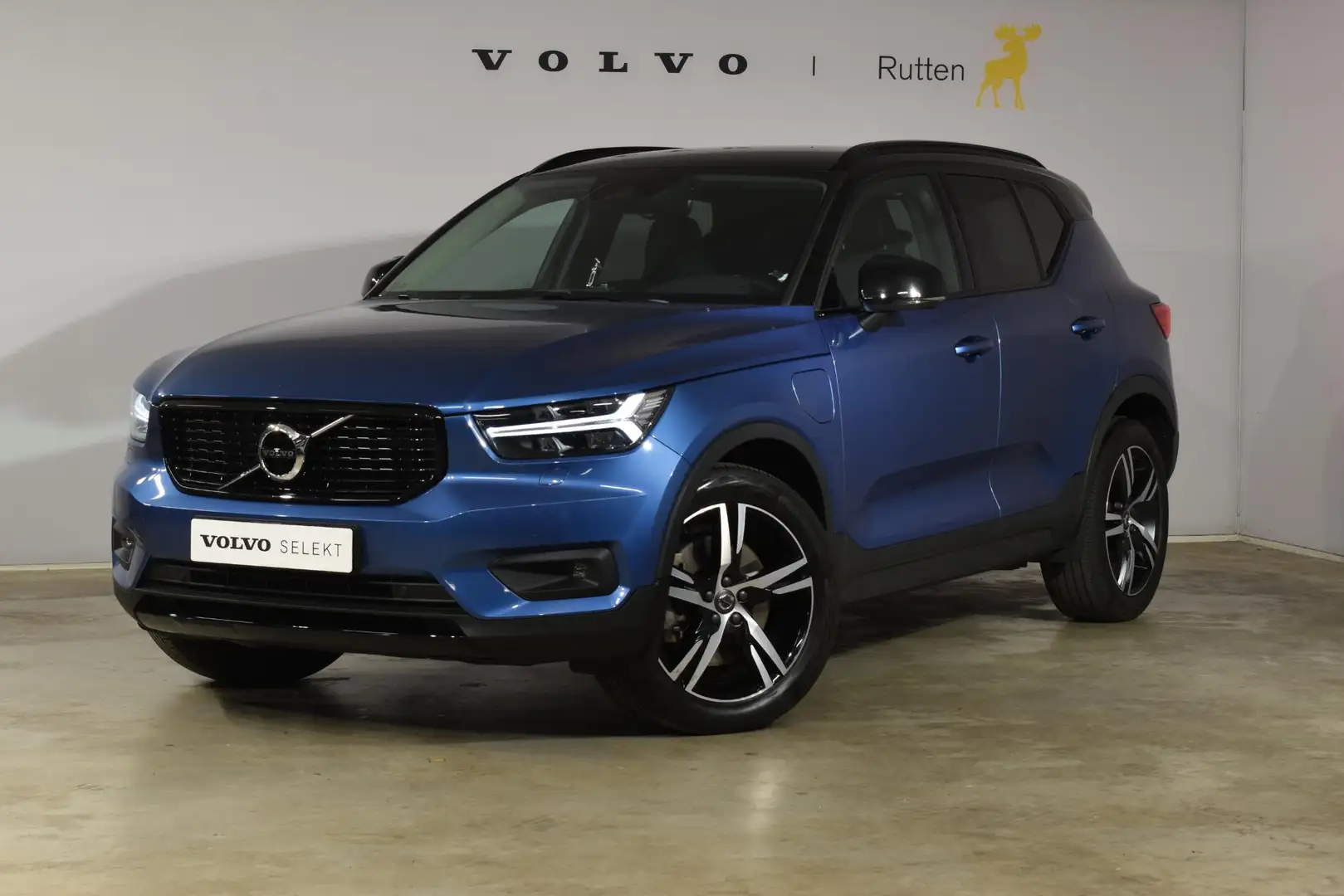 Volvo XC40 T5 262PK Automaat Recharge R-Design / Navigatie / Bleu - 2