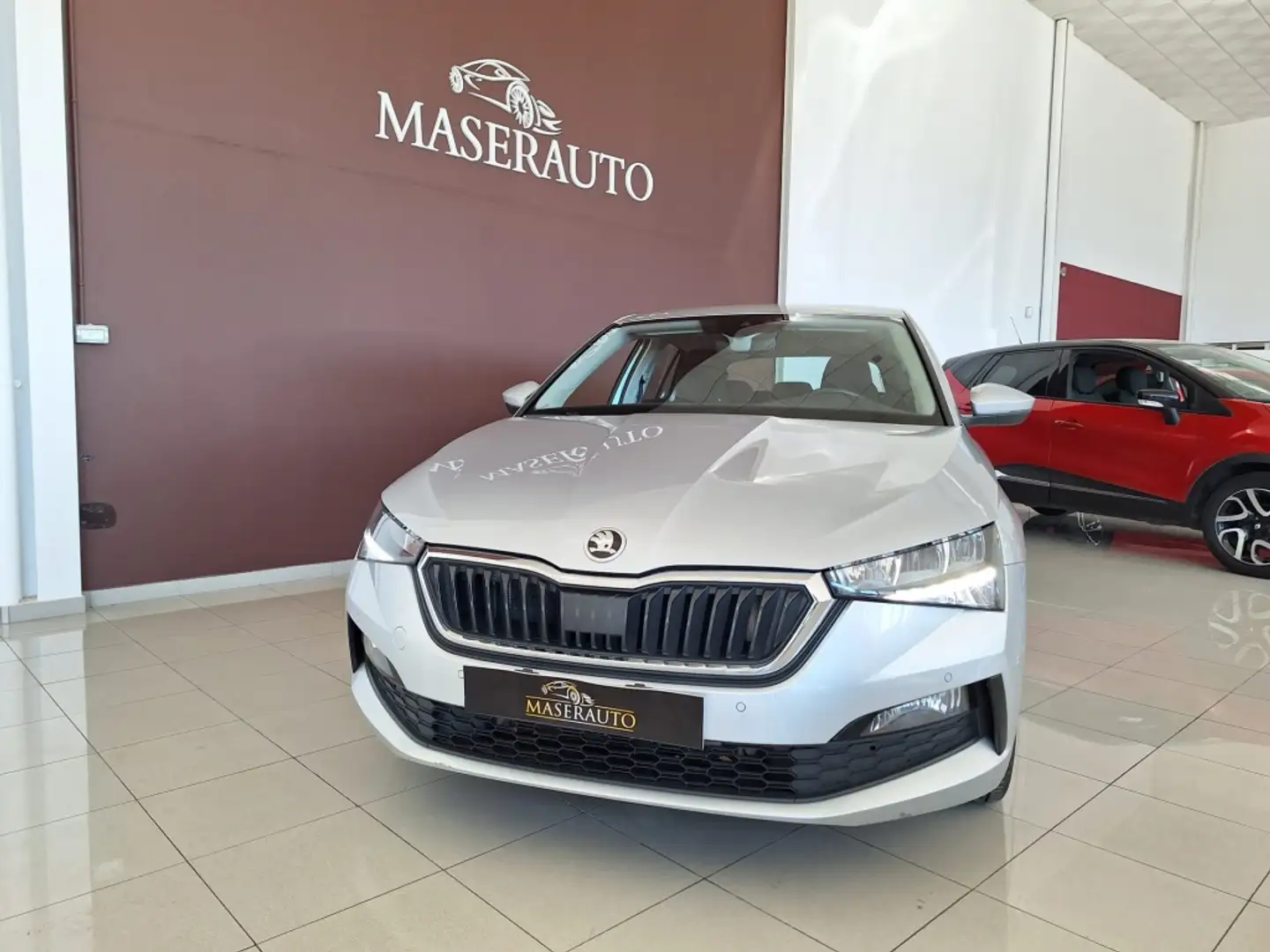 Skoda Scala 1.6 TDI Style 85kW Gris - 1