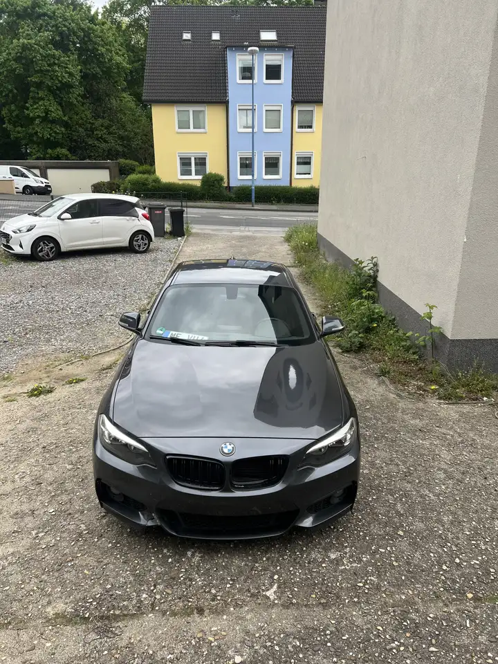 BMW 220