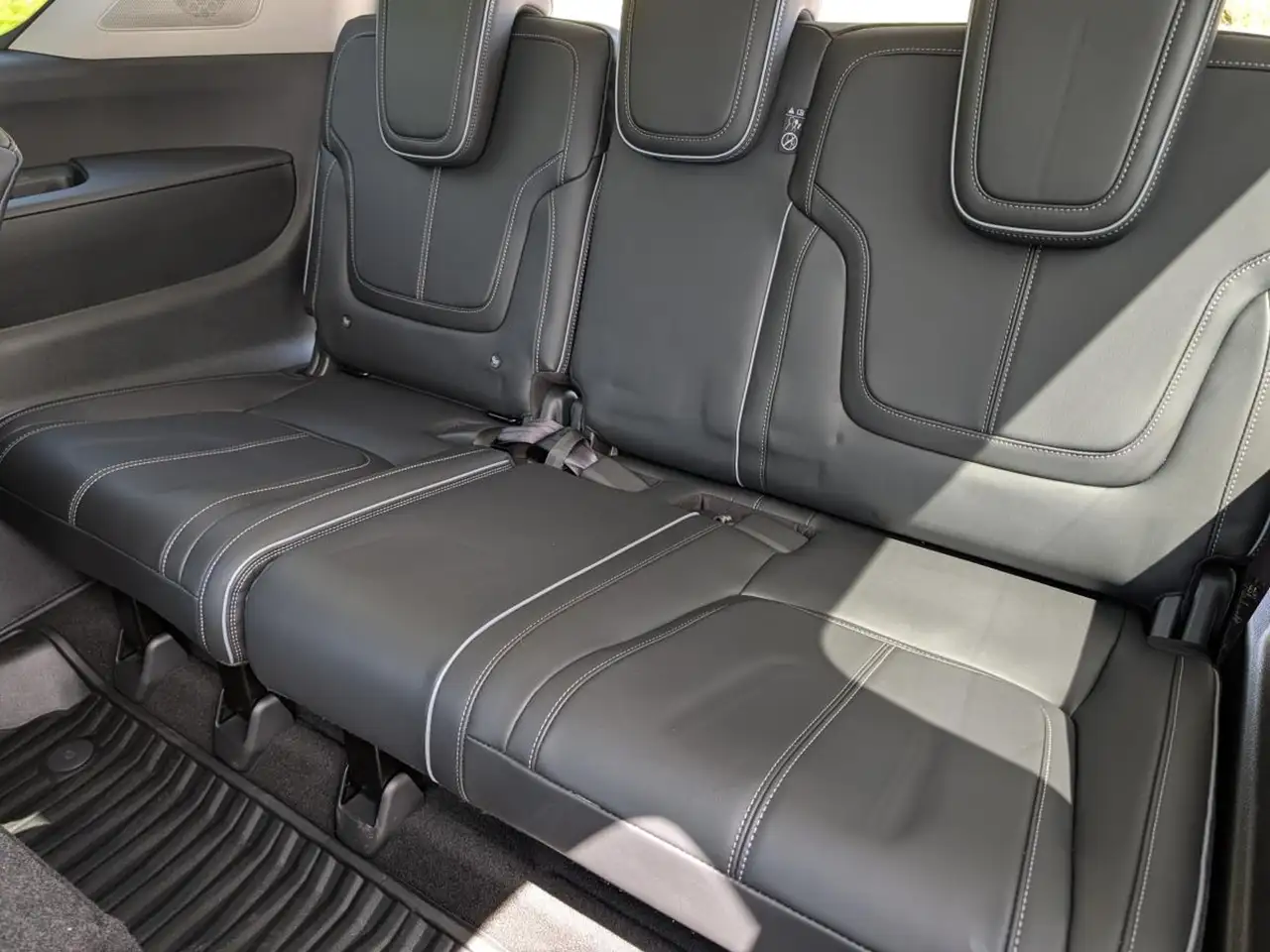 Infiniti QX80 снимка Infiniti QX80