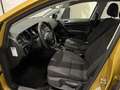 Volkswagen Golf 1.0 TSI Comfortline | Navigatie | Airconditioning Geel - thumbnail 2