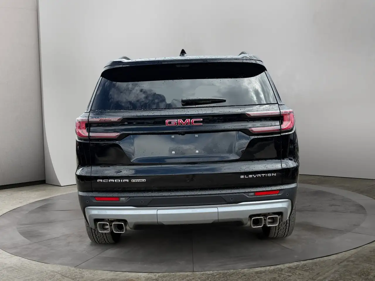 GMC Acadia снимка GMC Acadia