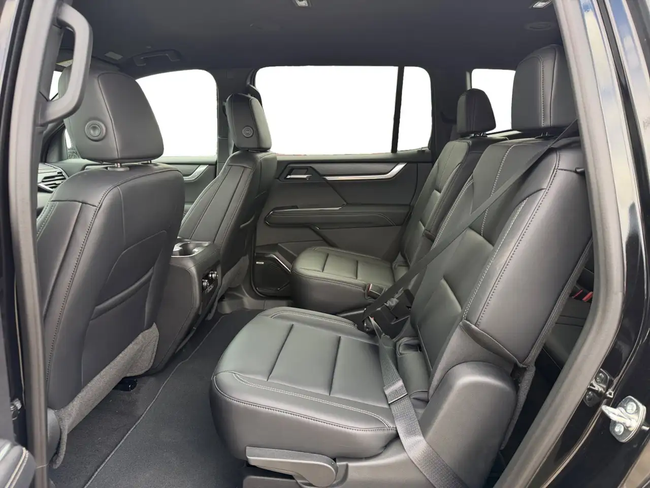 GMC Acadia снимка GMC Acadia