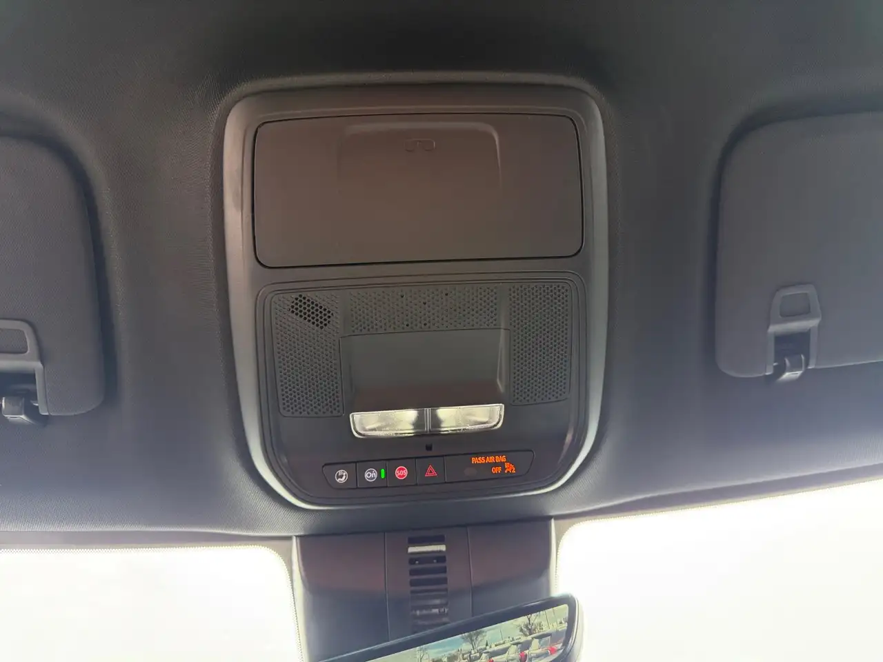 GMC Acadia снимка GMC Acadia