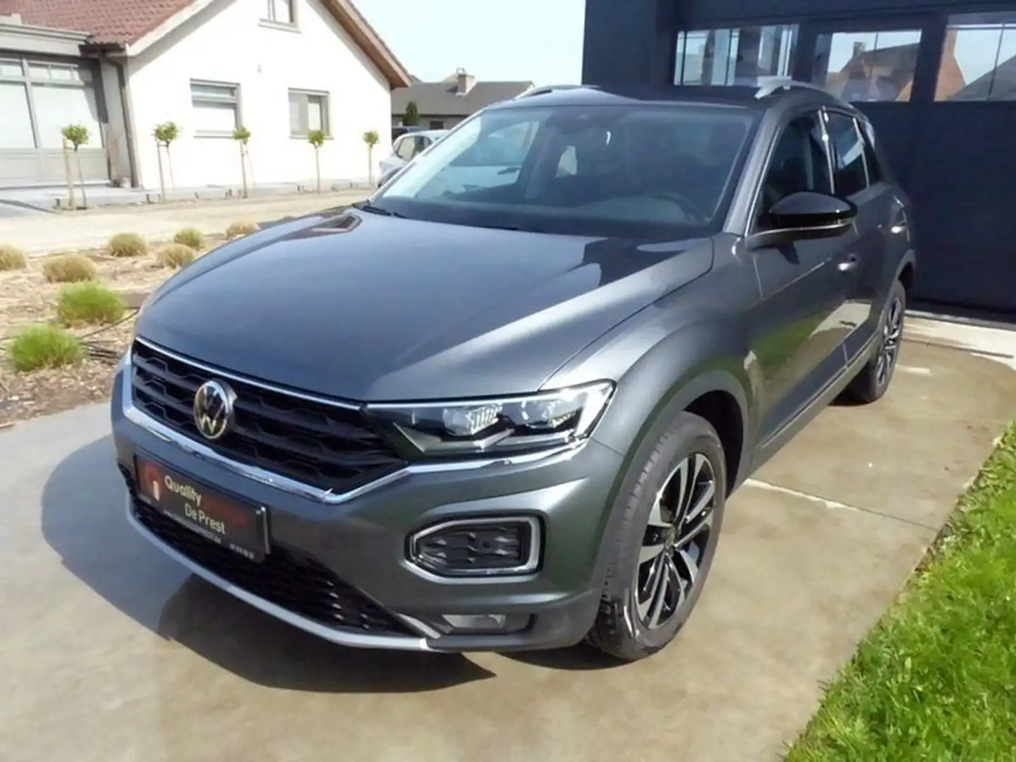Volkswagen T-Roc United, camera, PDC, ACC, App-Connect, Navi, LED. Gris - 1