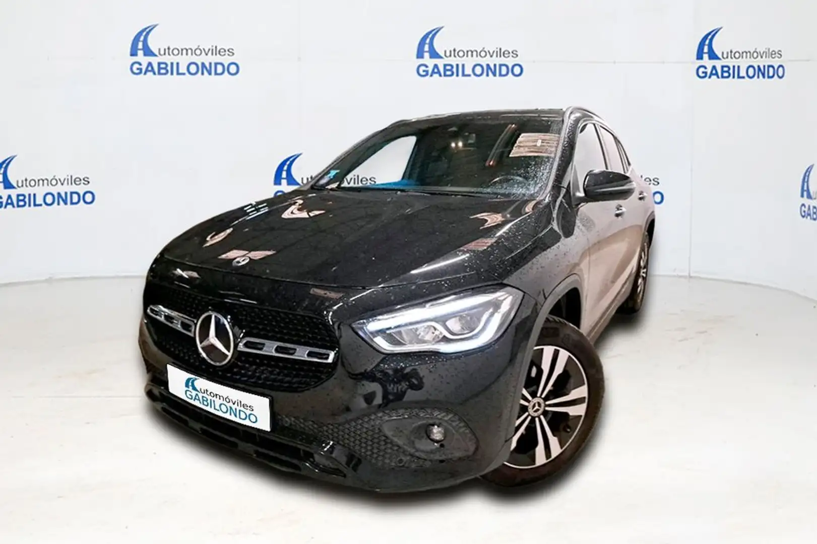 Mercedes-Benz GLA 250 e Zwart - 1