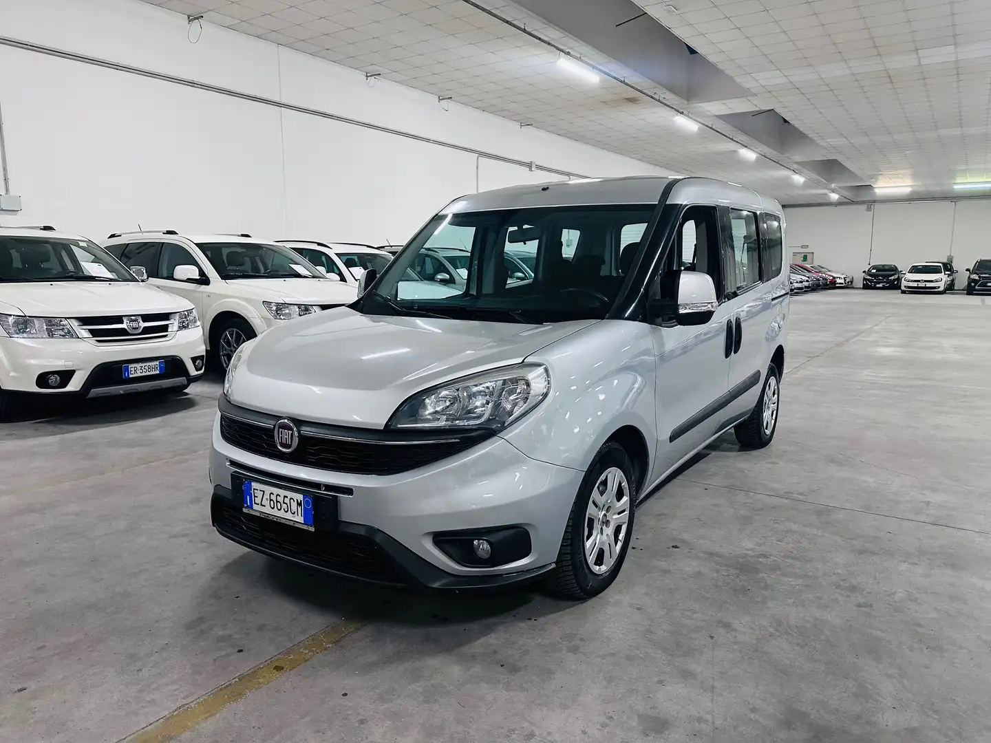 Fiat Doblo Doblo 1.6 mjt 16v Active 90cv dualogic E5+ Grau - 2