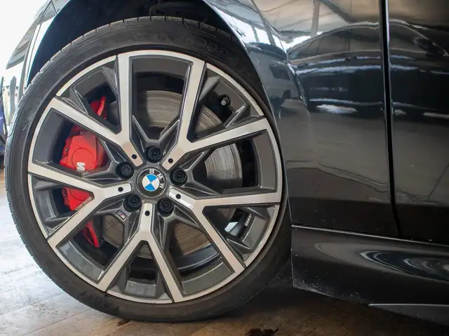 BMW M view 6