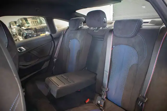 BMW M view 11
