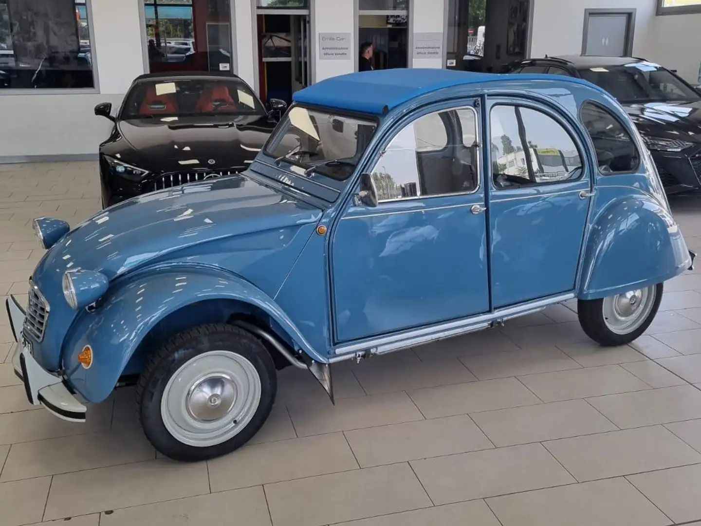 Citroen 2CV Kék - 1