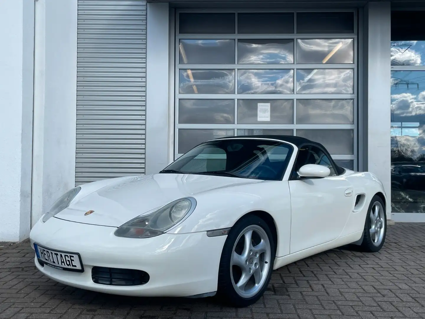 Porsche Boxster 2.7/Klima/Radio/17Zoll/TÜV NEU Blanc - 1