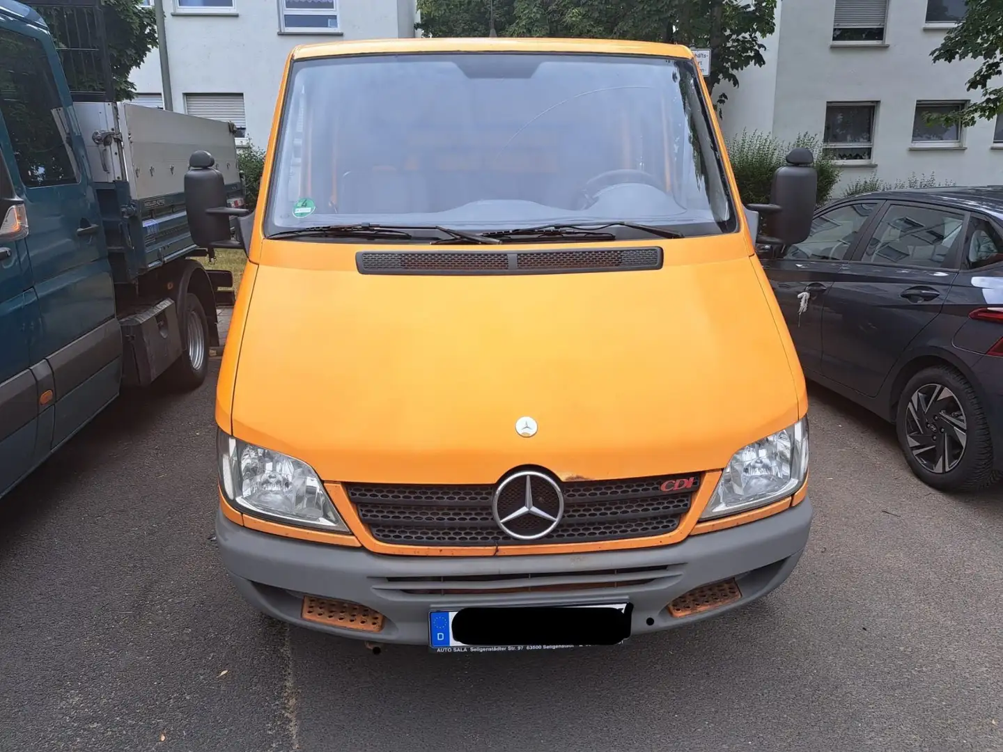 Mercedes-Benz Sprinter 211 CDI (901.6/902.621/22) - 1