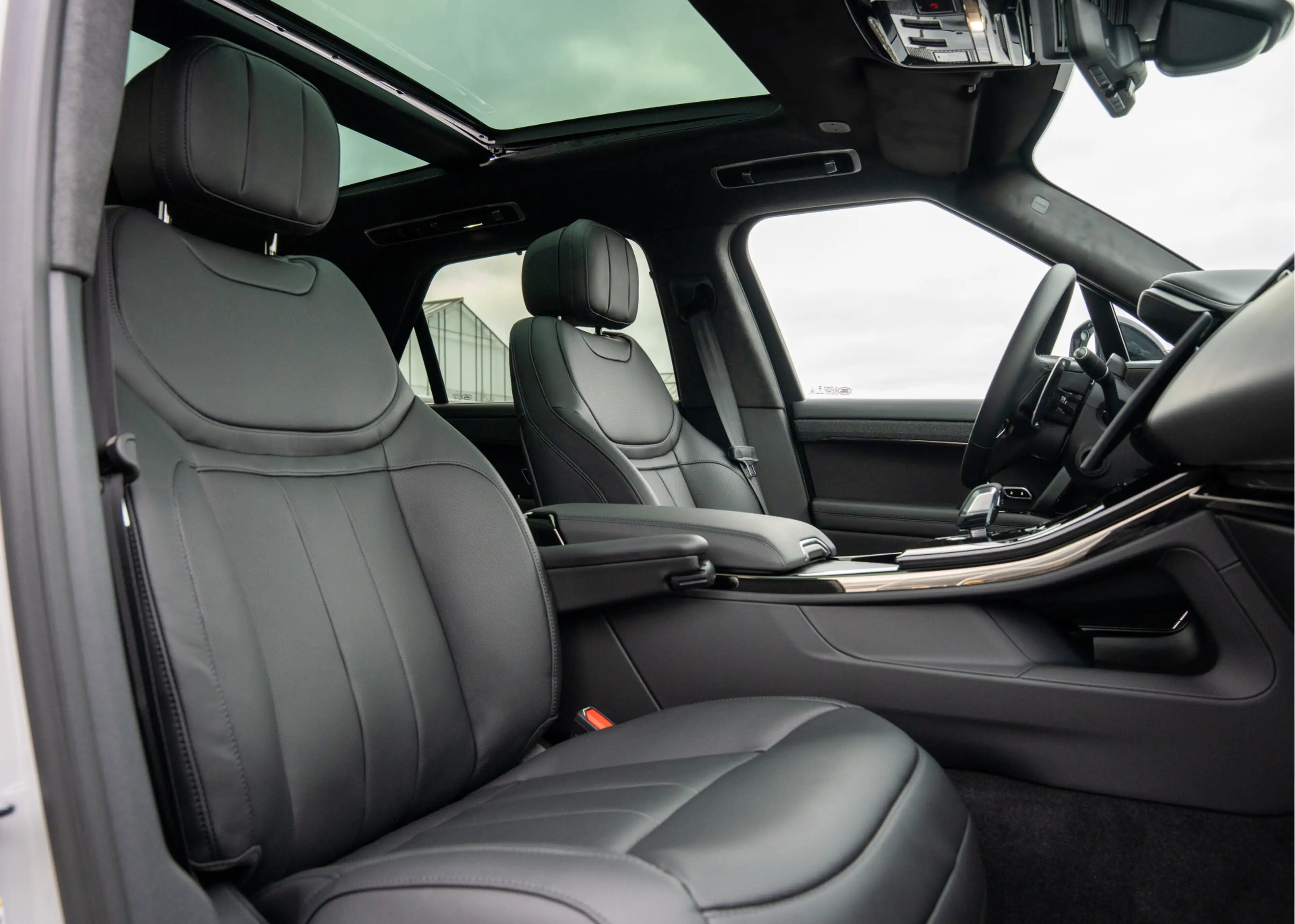 Land Rover Range Rover Sport P460e Dynamic HSE | NP. 148.141,- | Extended Leath — photo 14