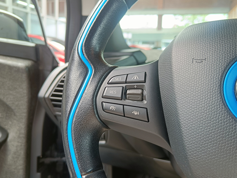 BMW i3 Executive Edition 120Ah 42 kWh — photo 9