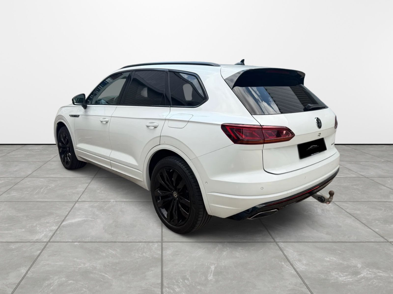 Volkswagen Touareg R 4Motion eHybrid *2.Hd* 120k Neupreis* — photo 6