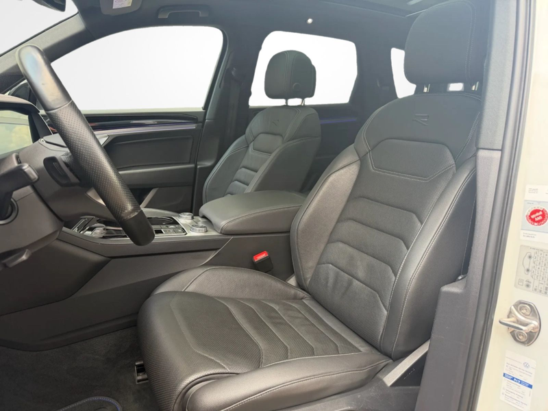 Volkswagen Touareg R 4Motion eHybrid *2.Hd* 120k Neupreis* — photo 15