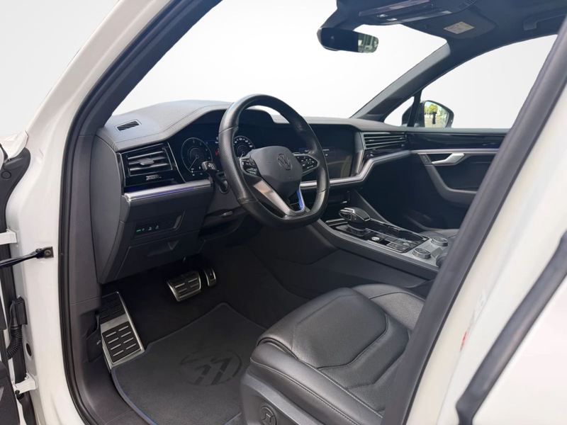 Volkswagen Touareg R 4Motion eHybrid *2.Hd* 120k Neupreis* — photo 14