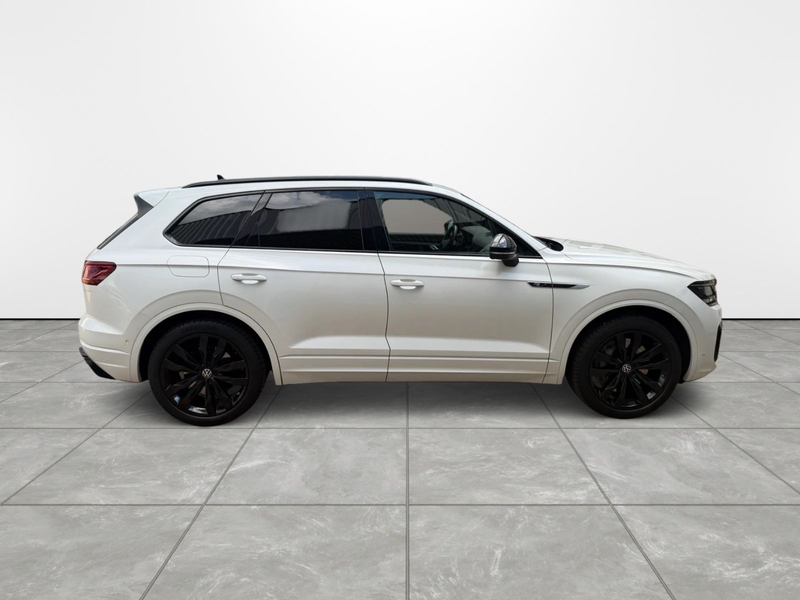 Volkswagen Touareg R 4Motion eHybrid *2.Hd* 120k Neupreis* — photo 9