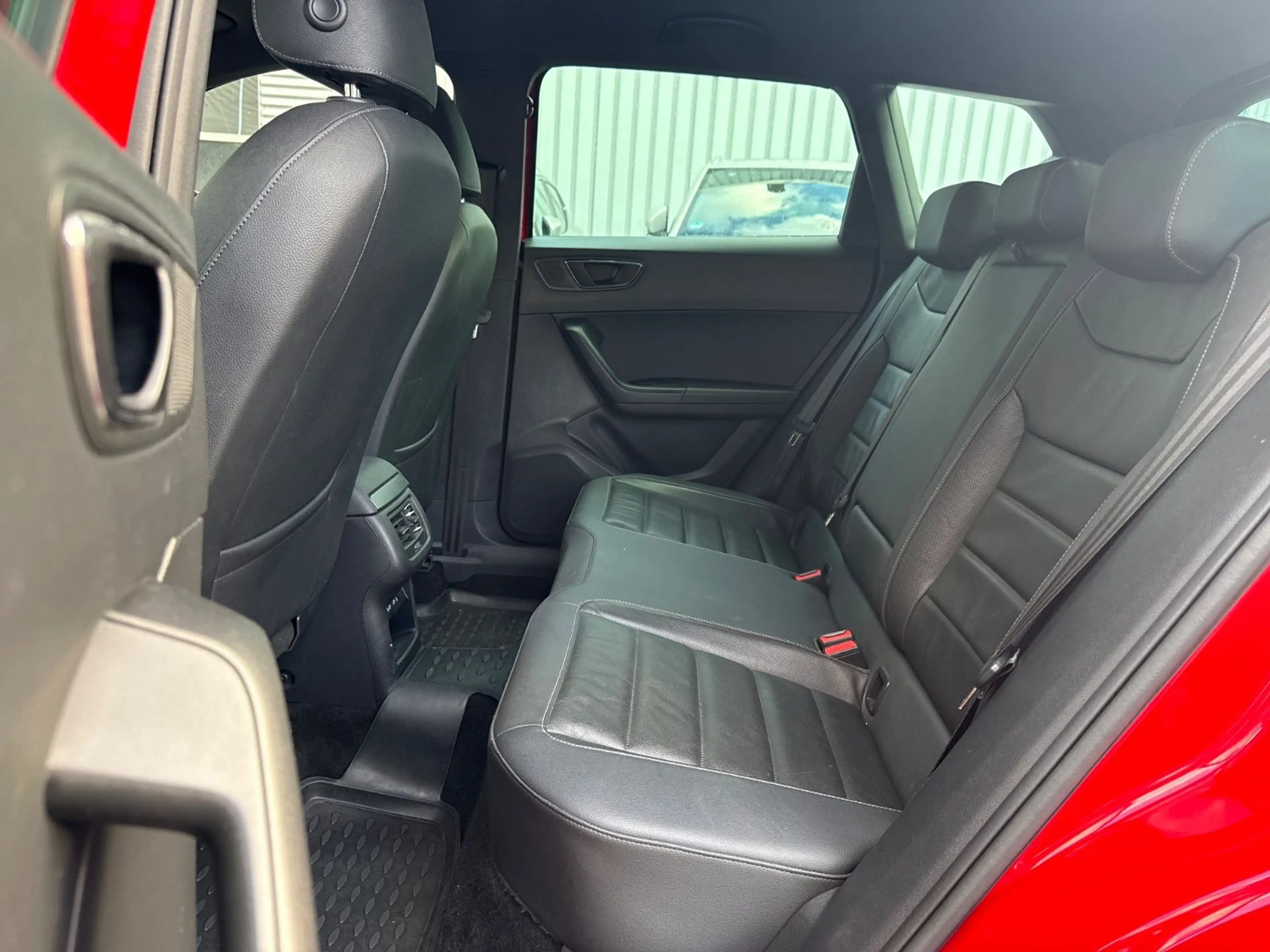 SEAT Ateca 2.0 TSI Xcellence 4D DSG*Standheizng*AHK — photo 9