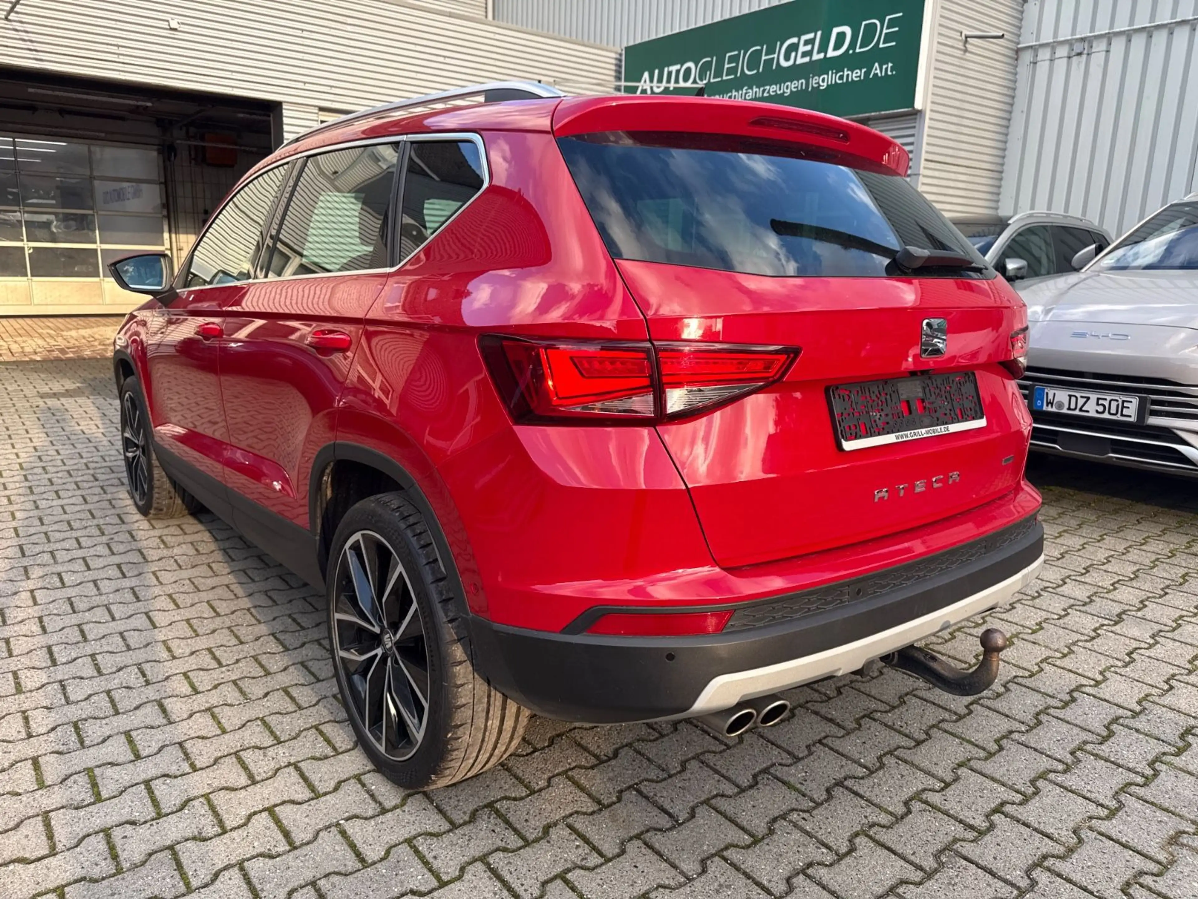 SEAT Ateca 2.0 TSI Xcellence 4D DSG*Standheizng*AHK — photo 4