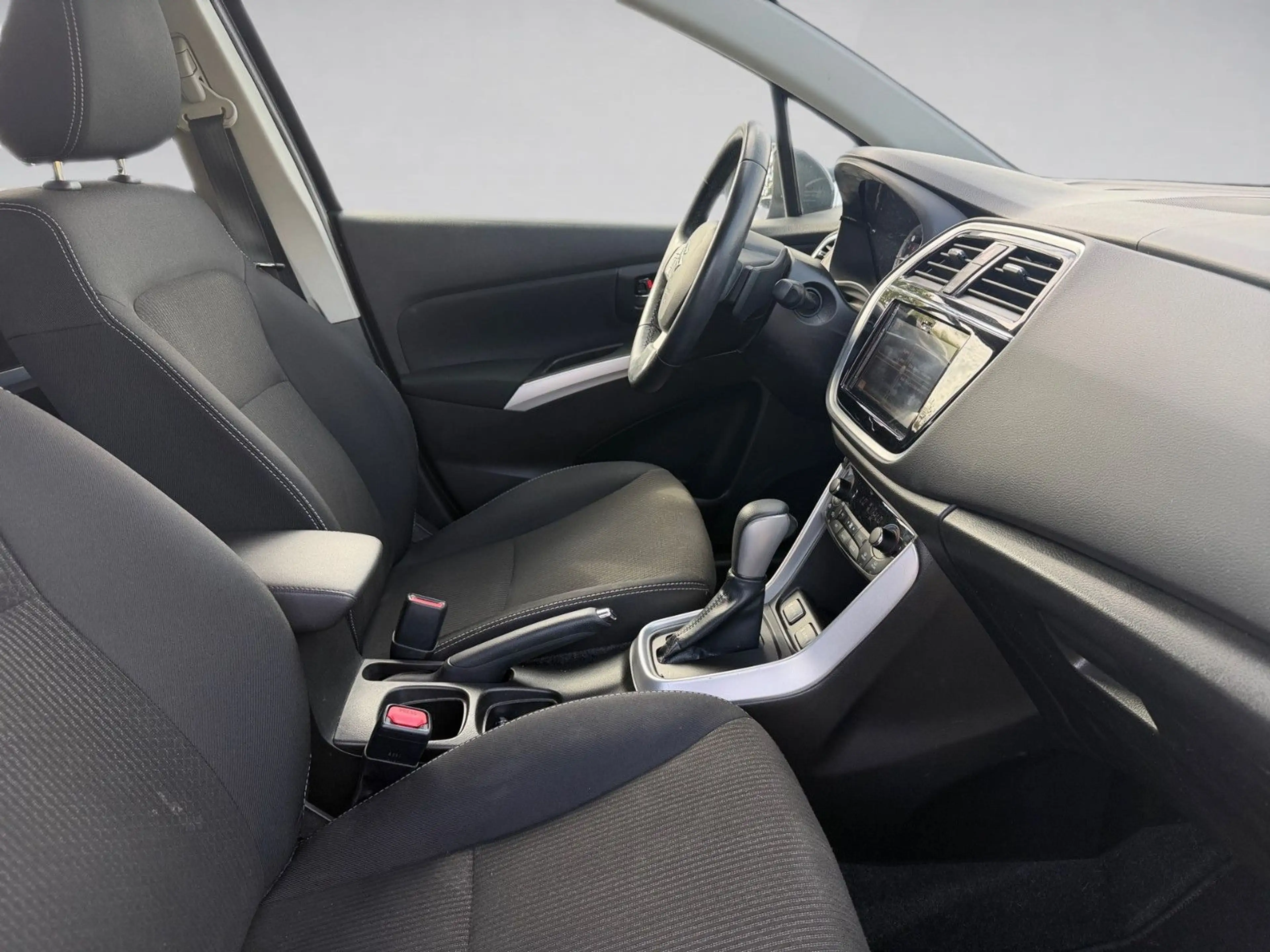 Suzuki SX4 S-Cross Comfort*LED-Scheinwerfer*2.Hand — photo 12