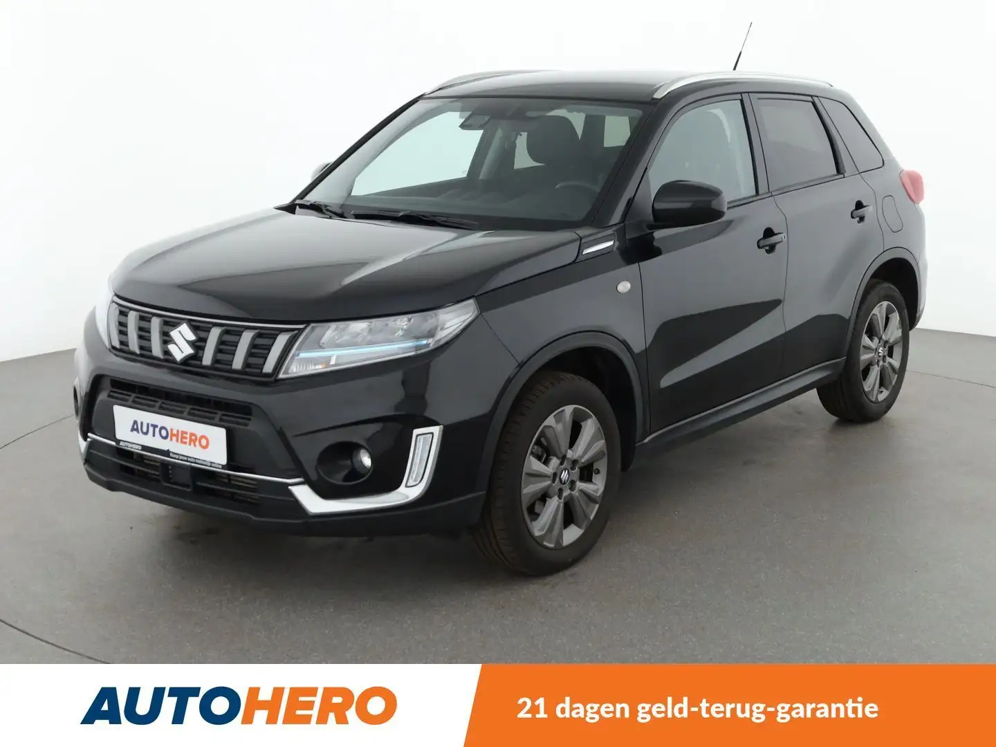Suzuki Vitara 1.4 BoosterJet Mild-Hybrid Comfort 4x2 Zwart - 1