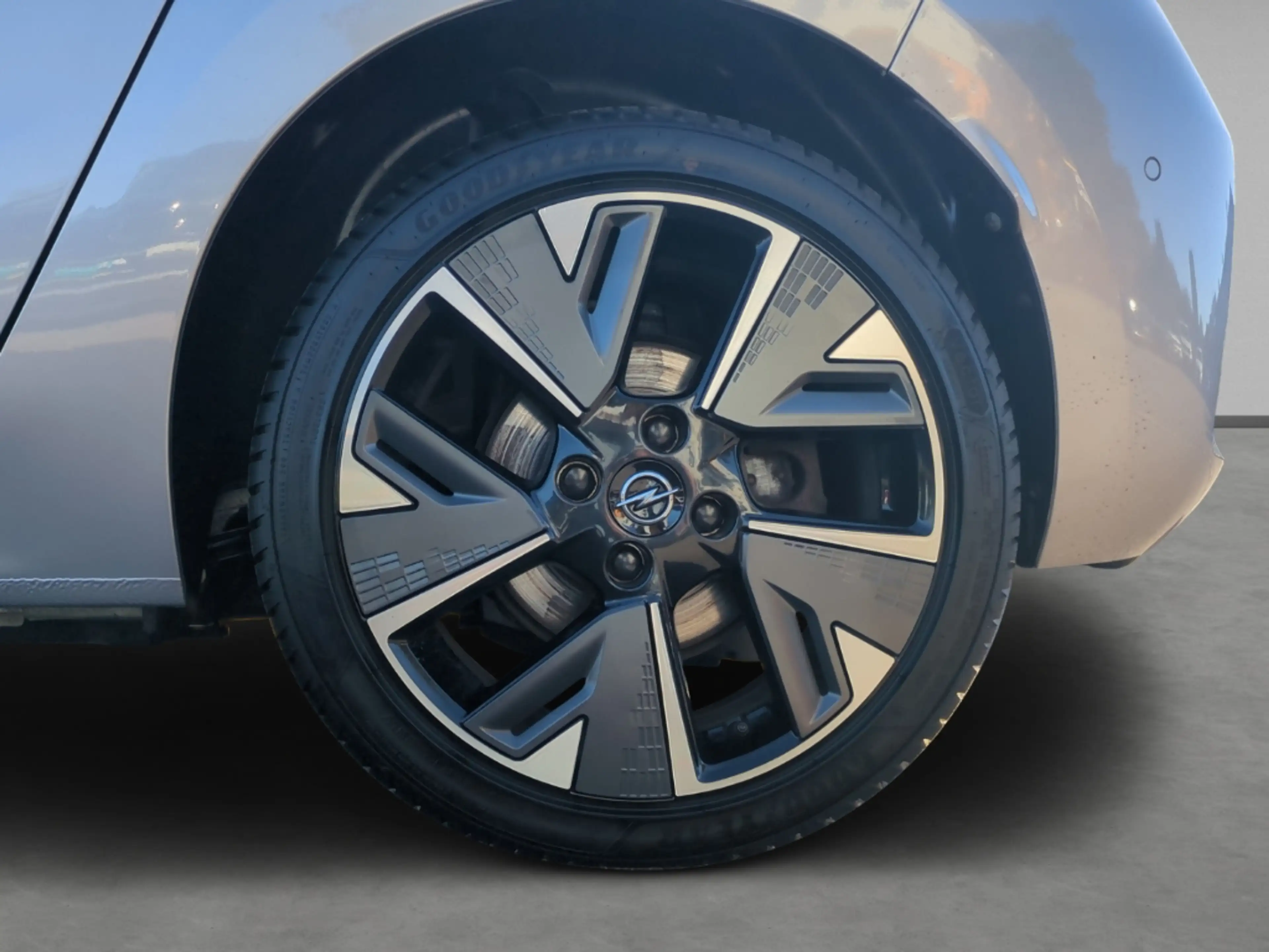 Opel Corsa-e F GS Line (MJ22) 100 kW (136 PS Navi LED Apple Car — photo 14