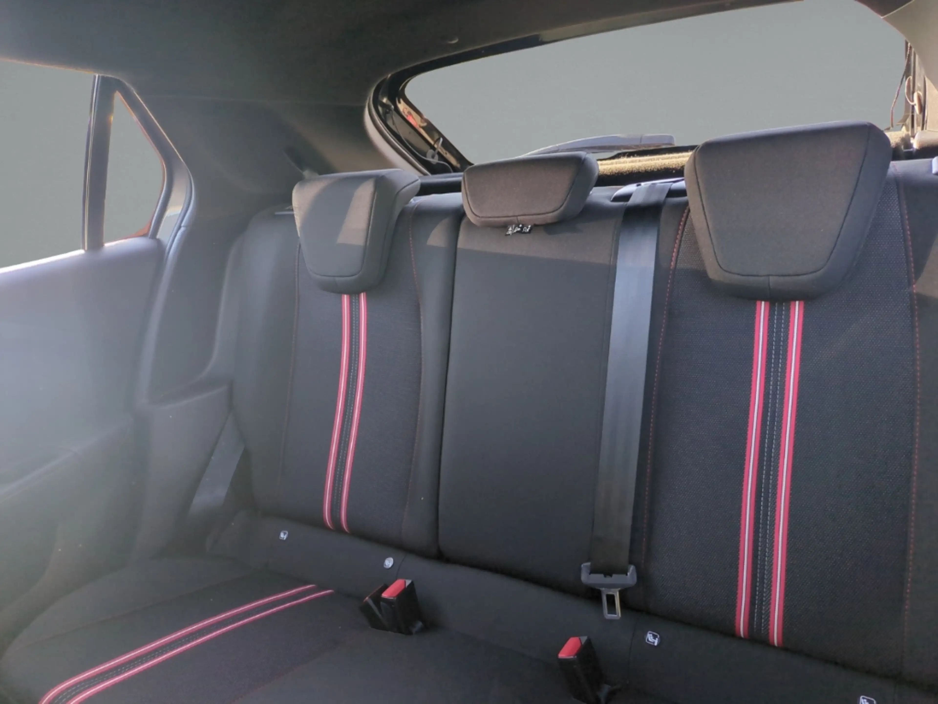 Opel Corsa-e F GS Line (MJ22) 100 kW (136 PS Navi LED Apple Car — photo 13