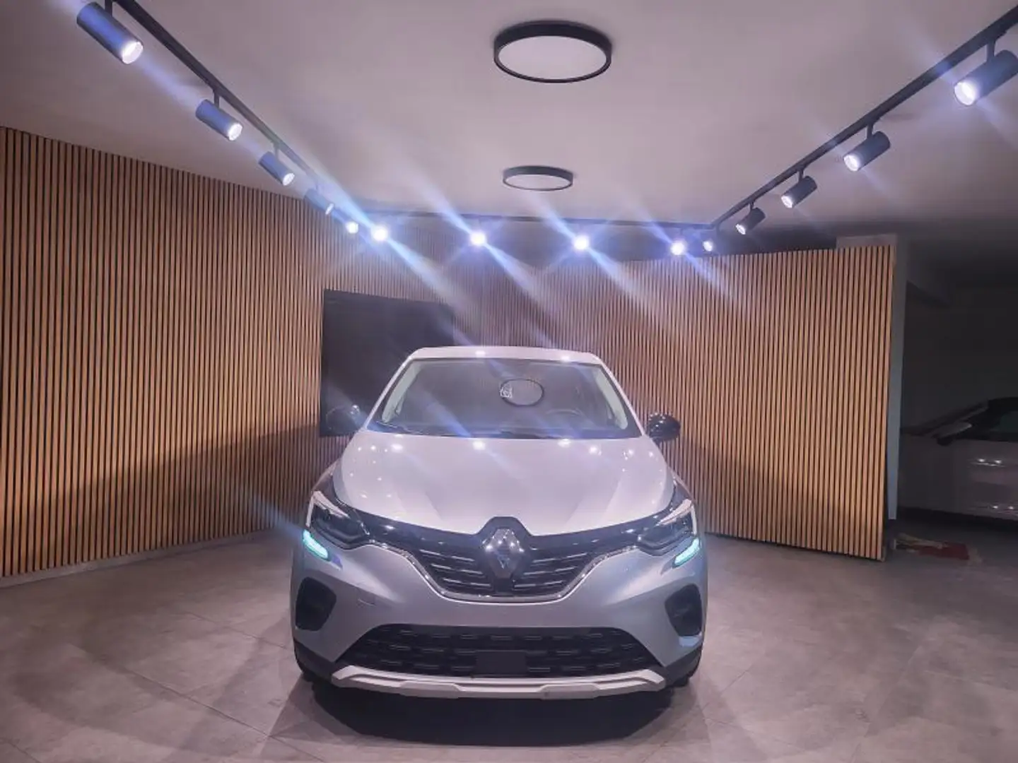 Renault Captur Gris - 2