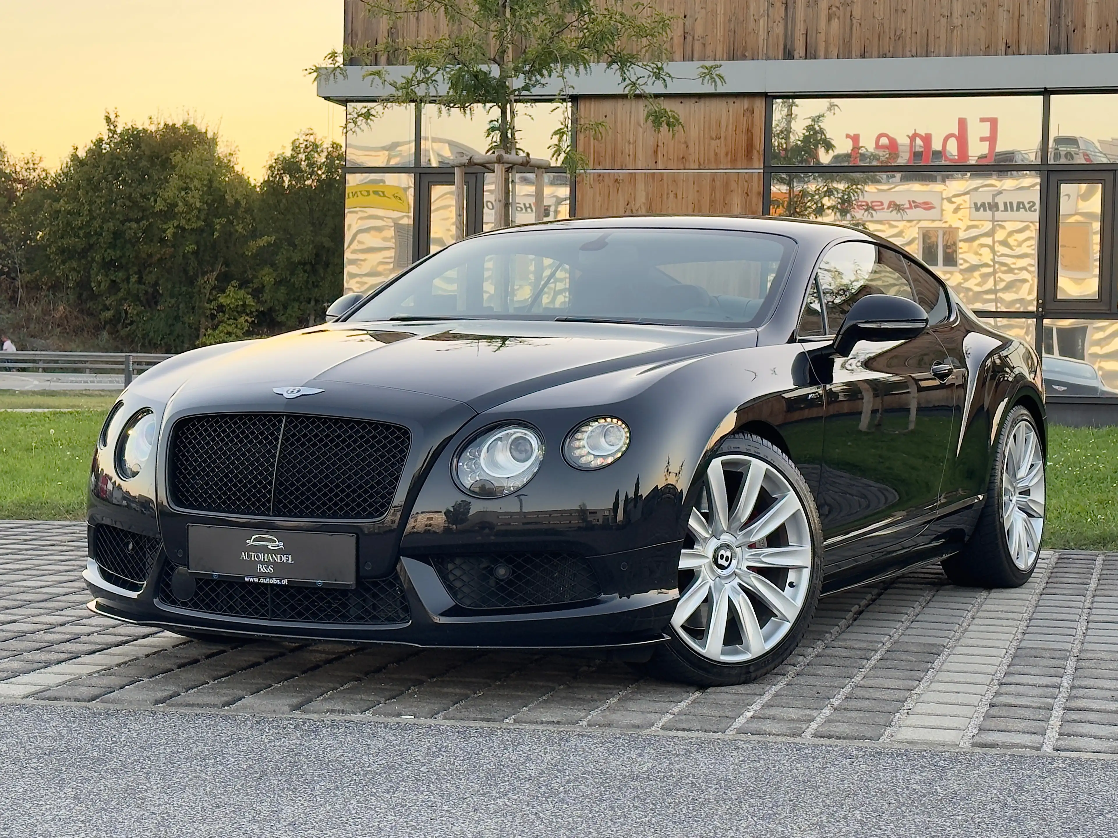 Bentley Continental GT V8 S *MULLINER-PAKET, NAIM, MANSORY* — photo 8