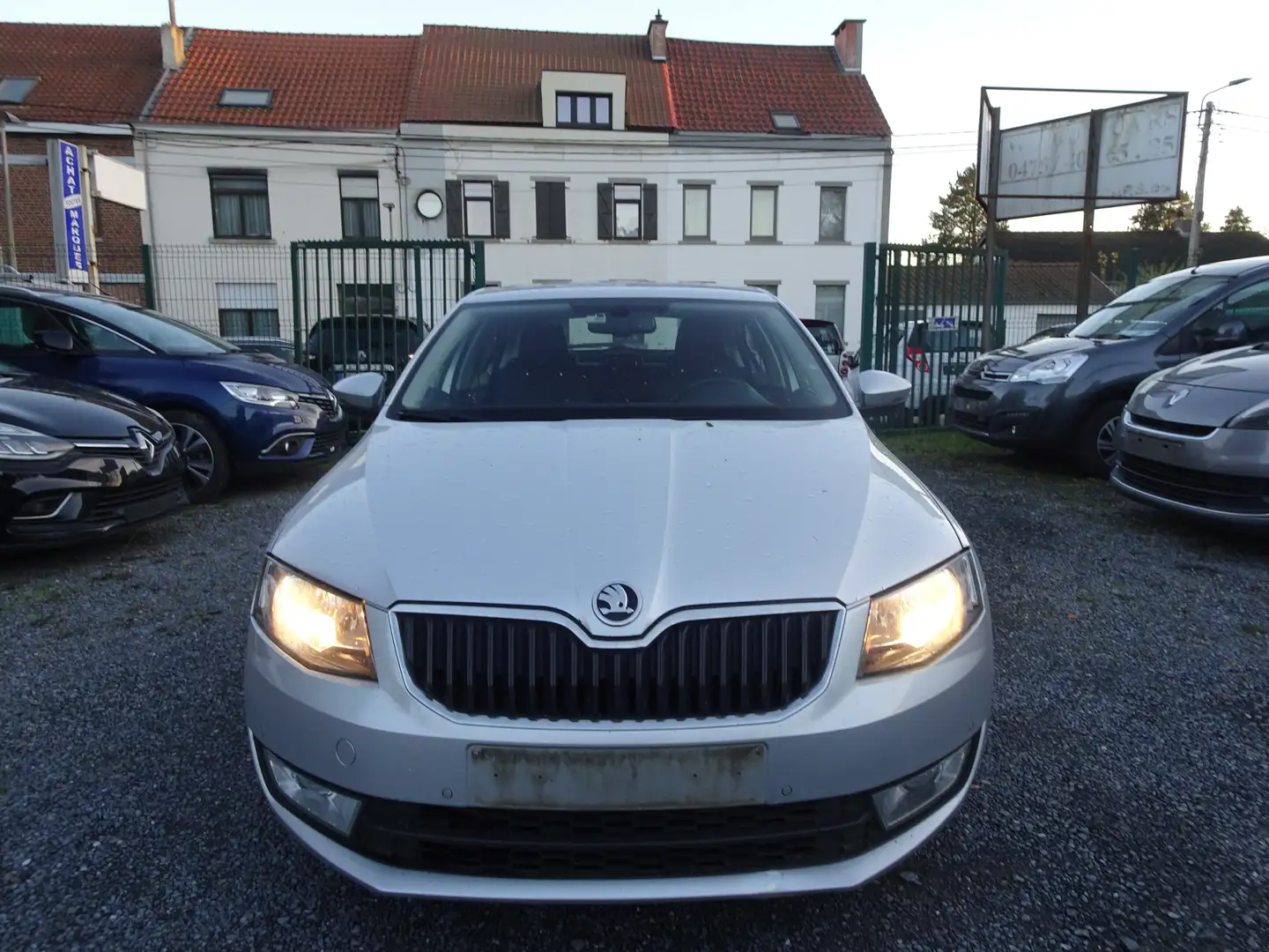 Skoda Octavia Octavia 1.2 TSI Ambition Silber - 1