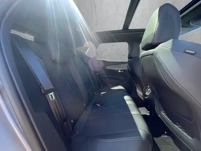 Peugeot 3008 view 14