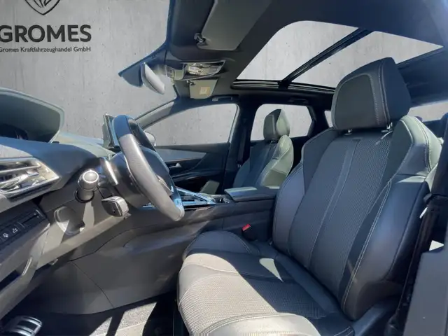 Peugeot 3008 view 9