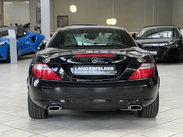 Mercedes-Benz SLK view 7
