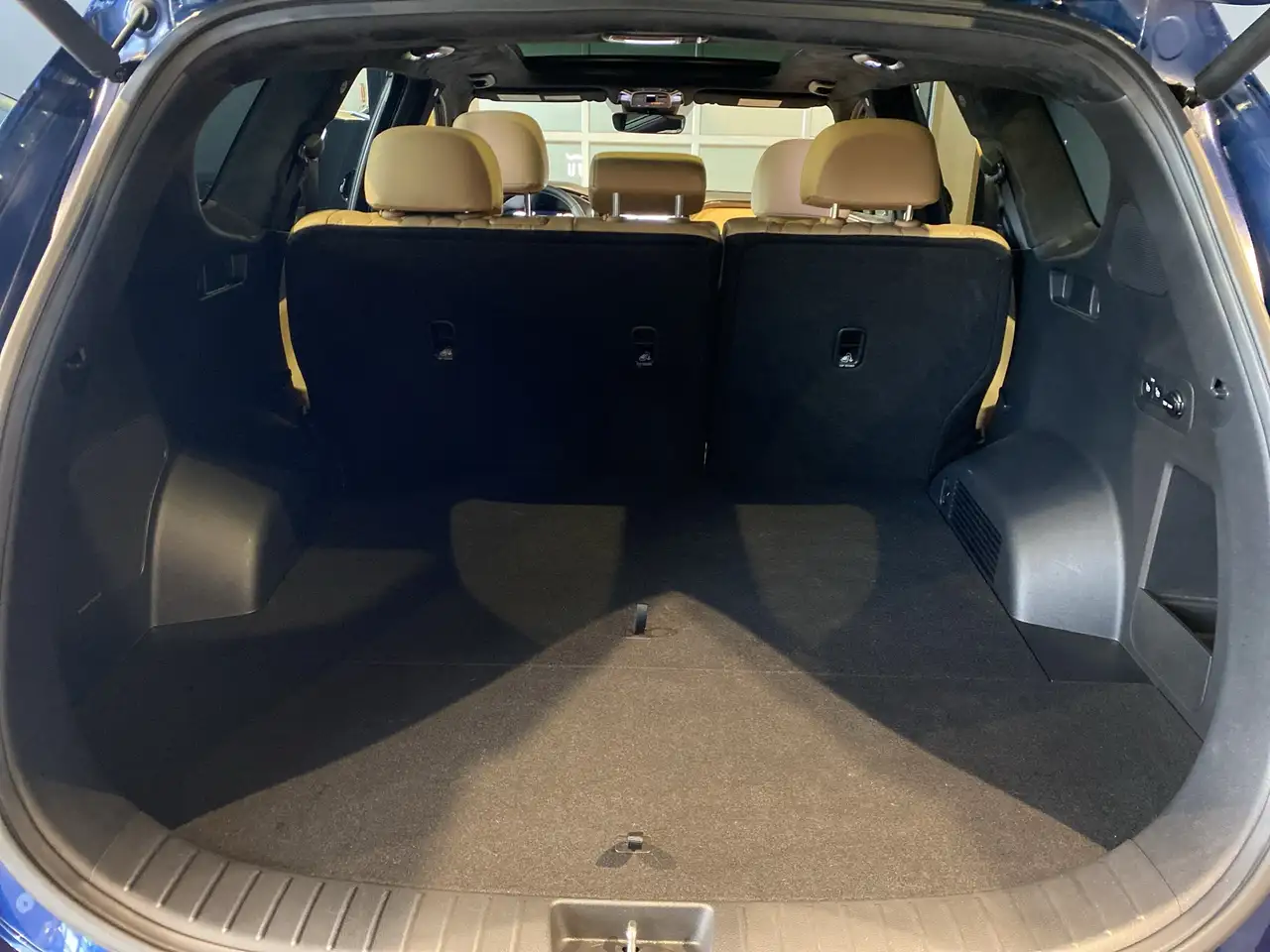 Hyundai SANTA FE снимка Hyundai SANTA FE