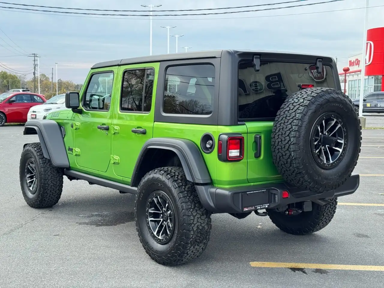 Jeep Wrangler снимка Jeep Wrangler