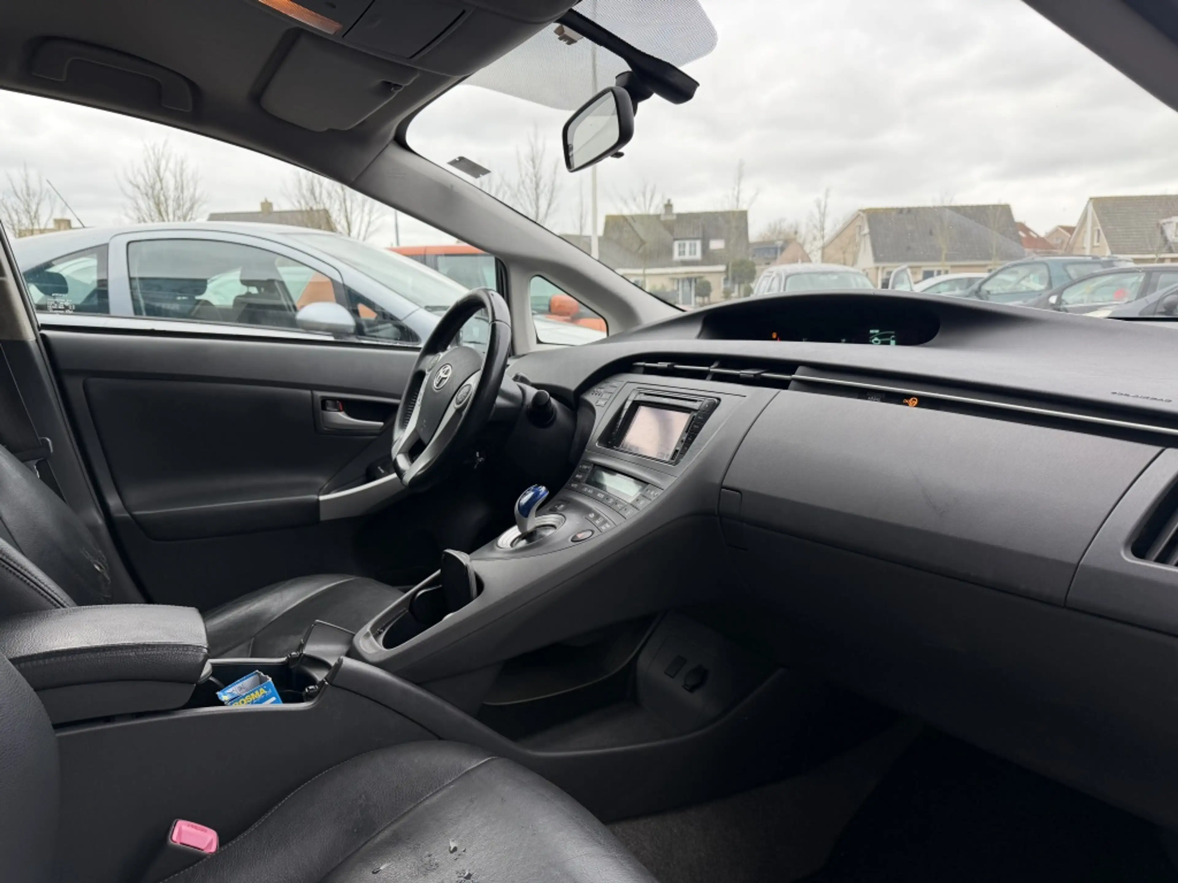 Toyota Prius 1.8 Aspiration — photo 6