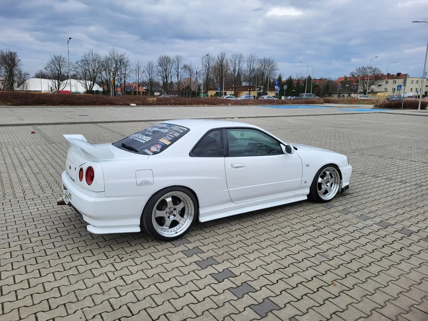 Nissan Skyline Factory GT Turbo Manual Weiß - 2