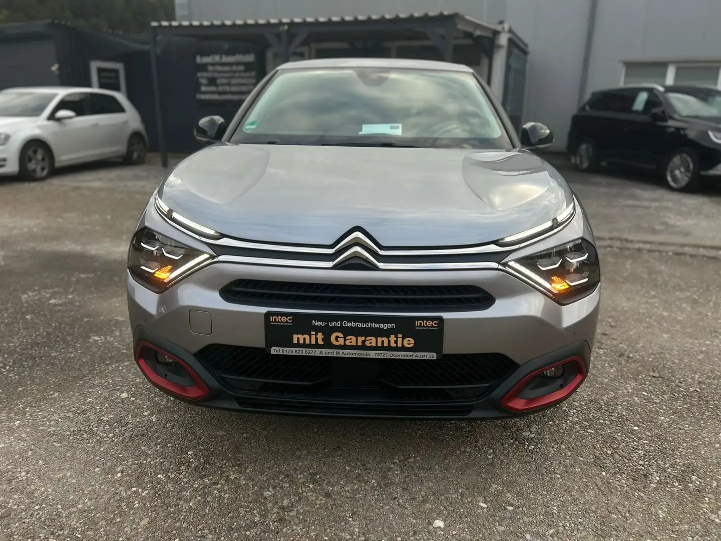 Citroen C4 1.5 Bhdi Shine Limo. Top/Voll-Ausstattung 131PS Grau - 2