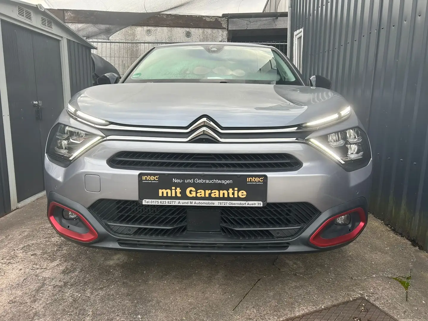 Citroen C4 1.5 Bhdi Shine Limo. Top/Voll-Ausstattung 131PS Grau - 1