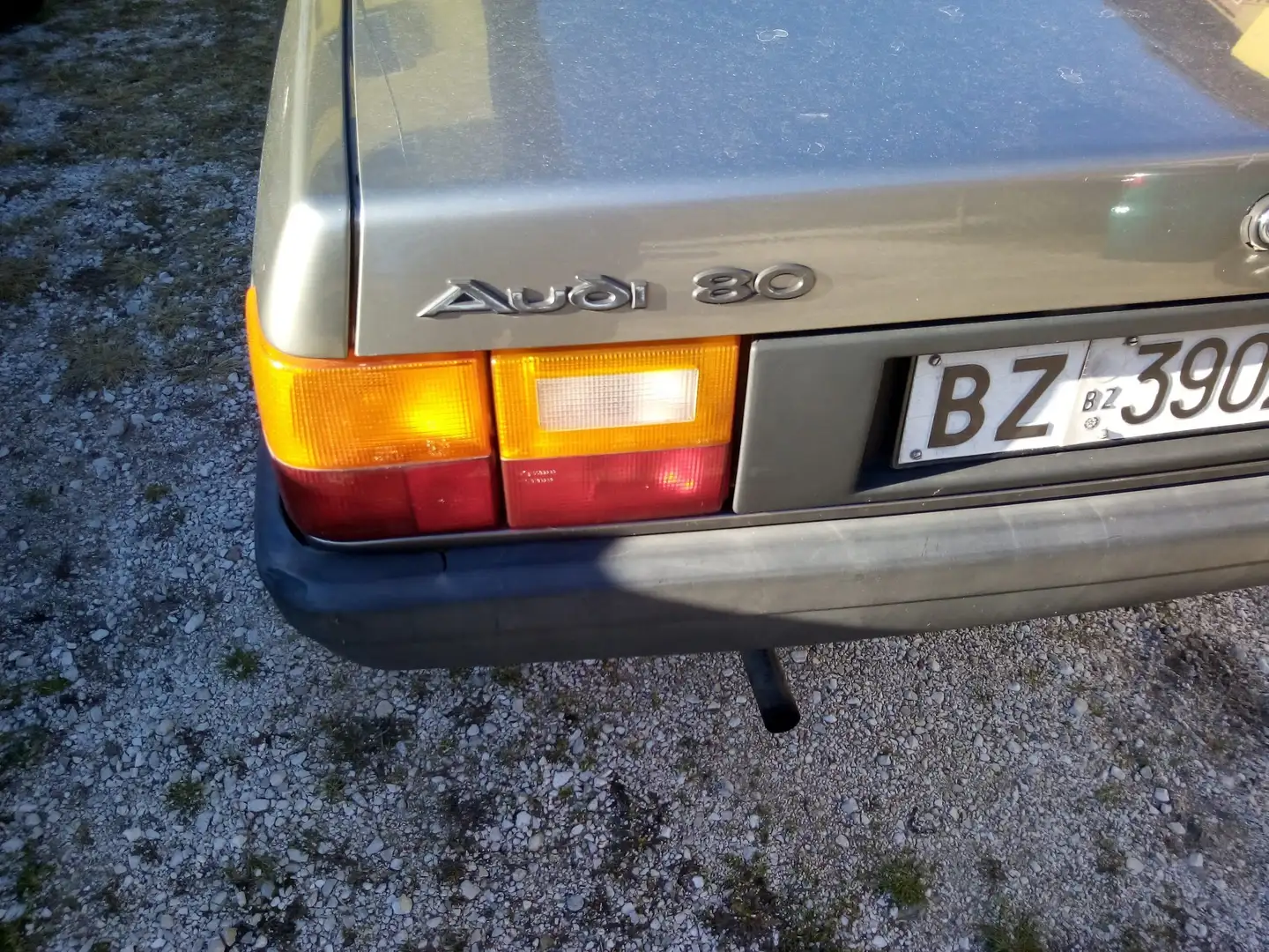 Audi 80 1.8 S Gris - 2