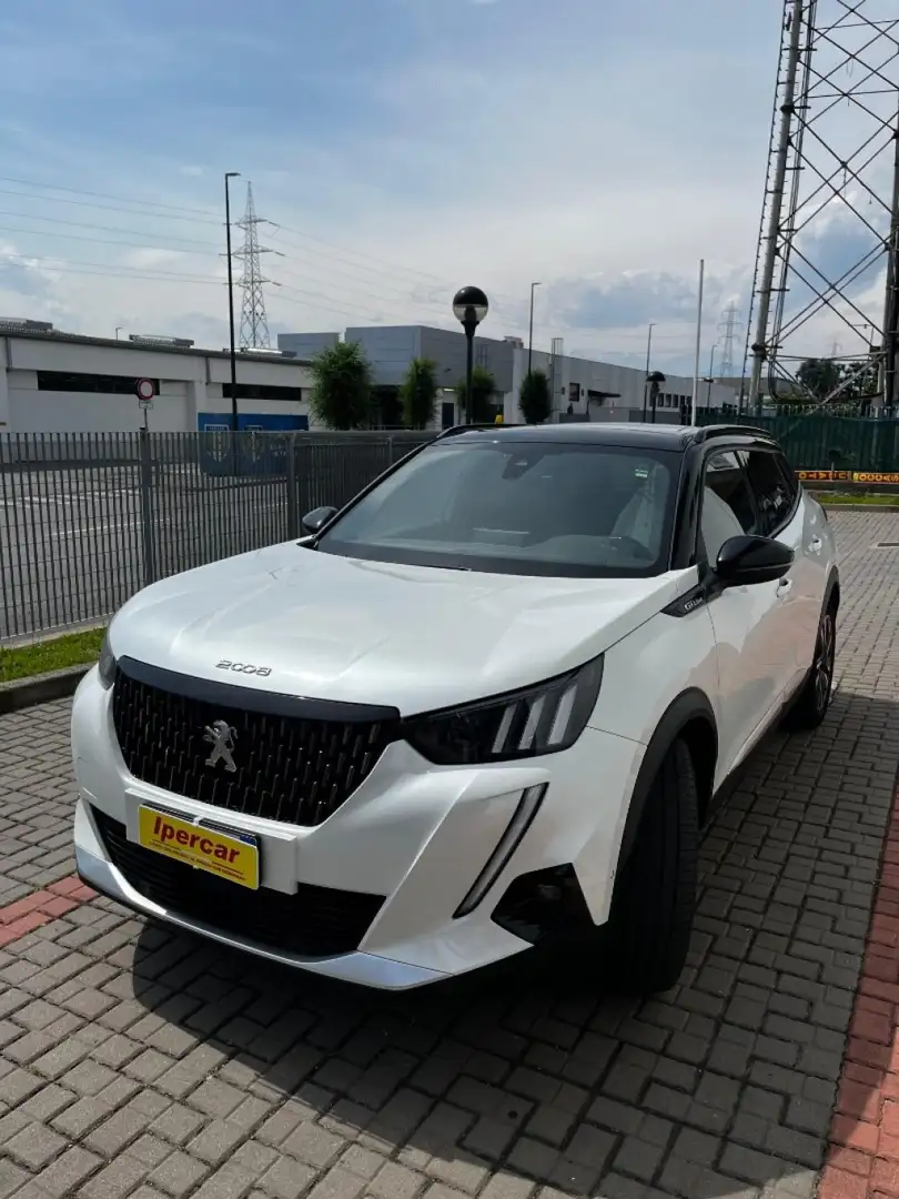 Peugeot 2008 PureTech 130 S&S GT Line Blanc - 1