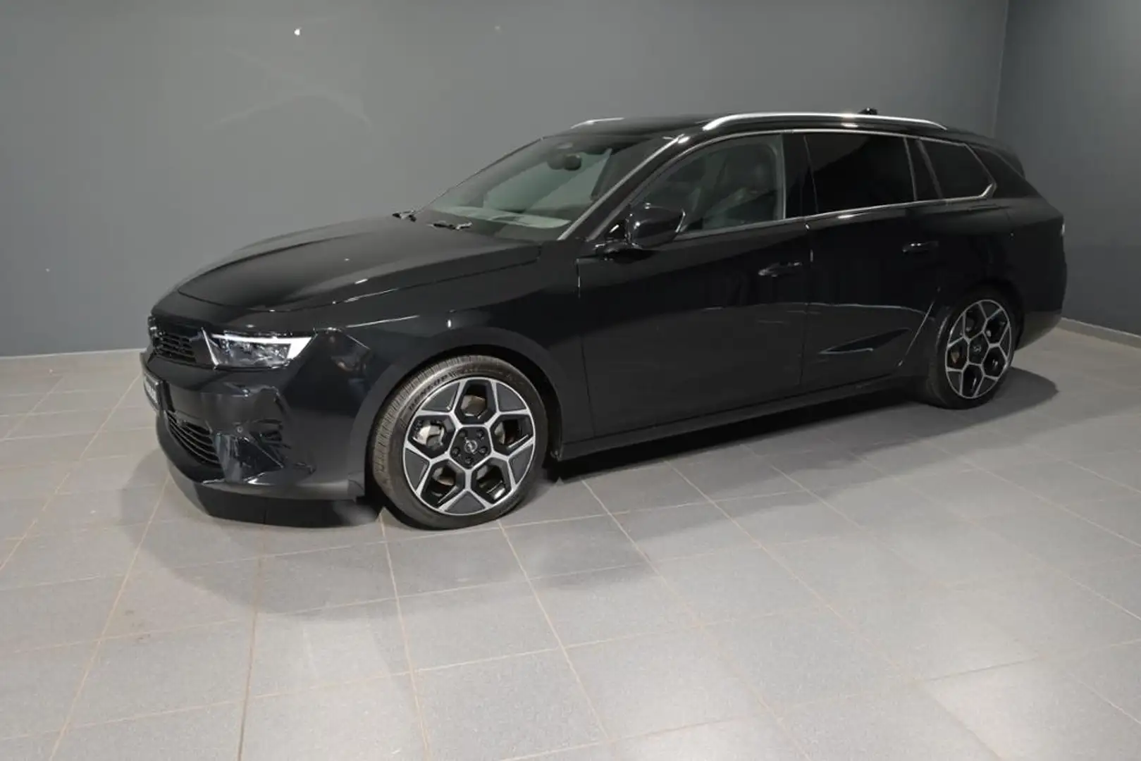 Mercedes-Benz B 250 e AMG/NAVI/KAMERA/SHZ/DISTRONIC Gris - 1