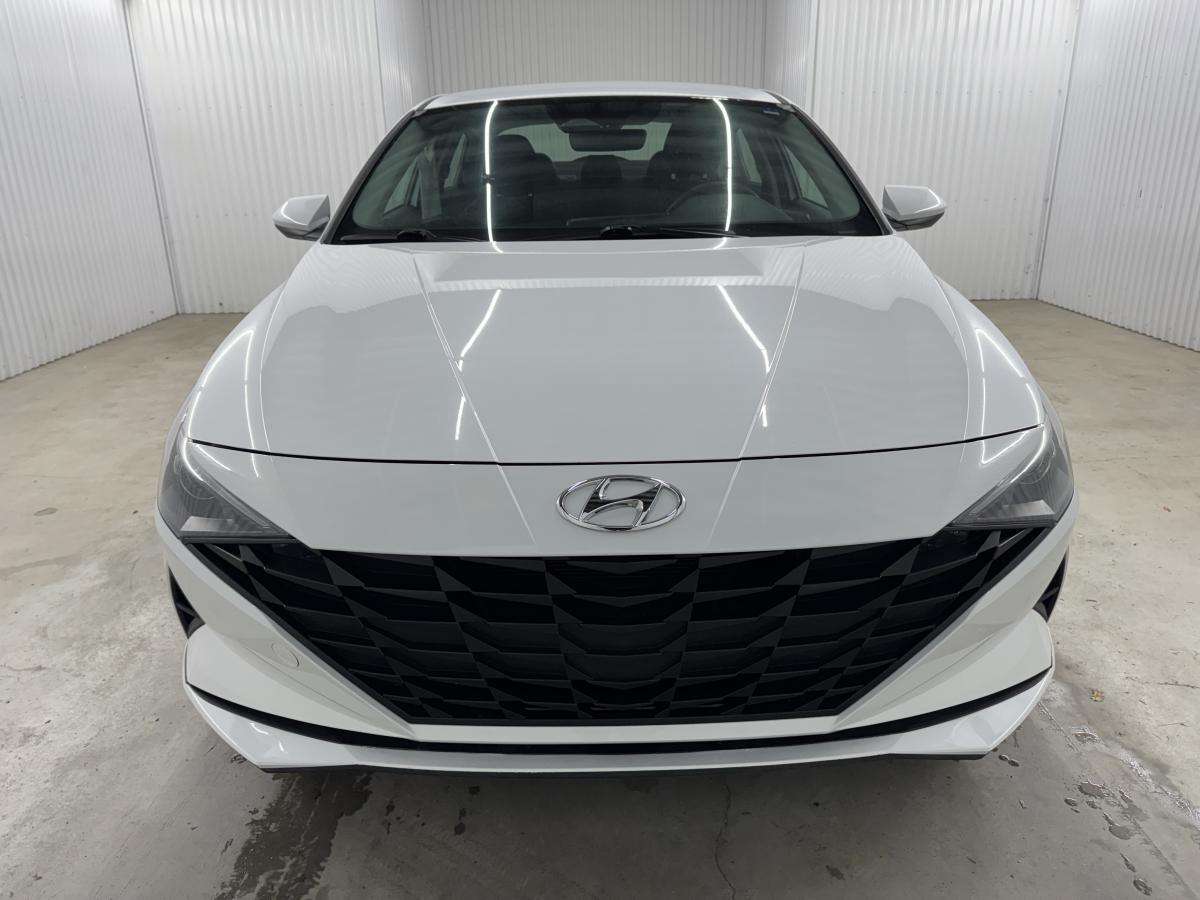 2023 Hyundai Elantra Essential Mags A/C Caméra — снимка 1