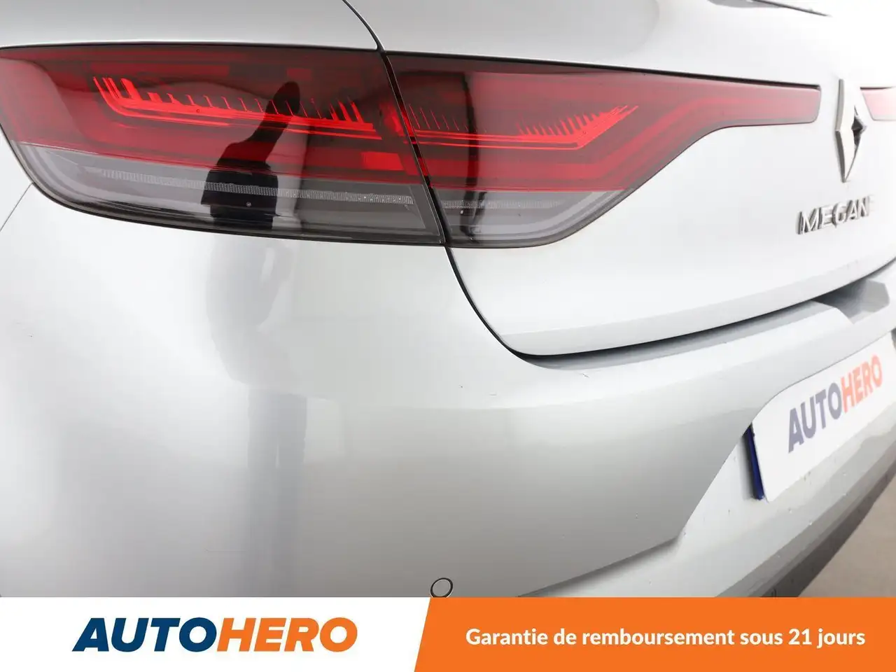 Renault Megane Berline — photo 31