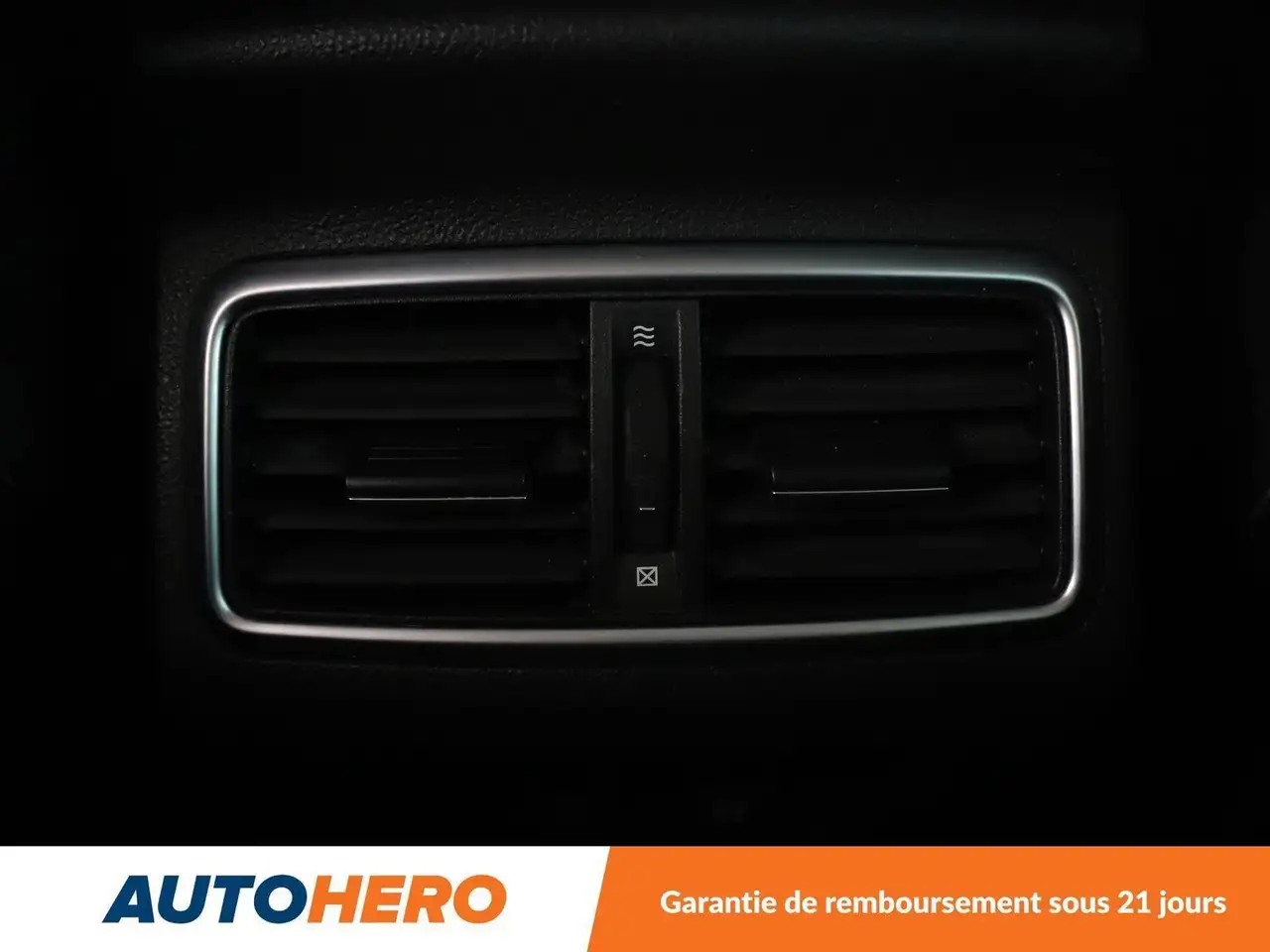 Renault Megane Berline — photo 13